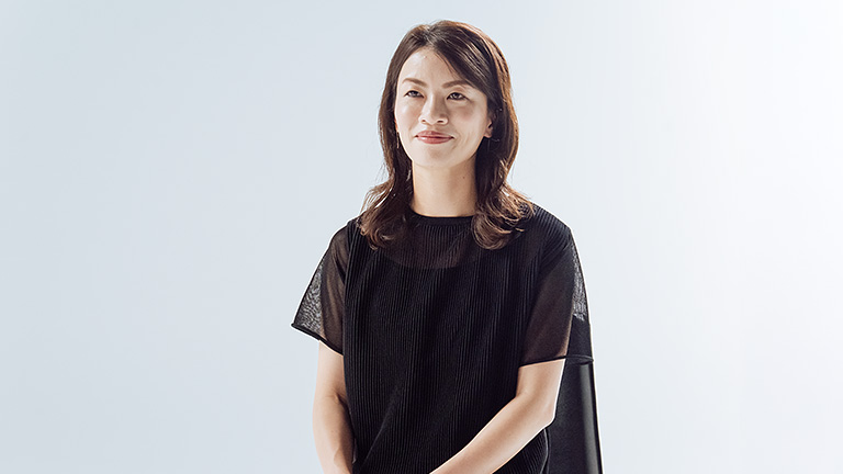 金子 佳歩